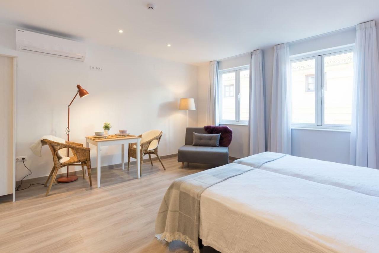 Apartament Sharingco Atarazanas Premium Loft VII Malaga Zewnętrze zdjęcie