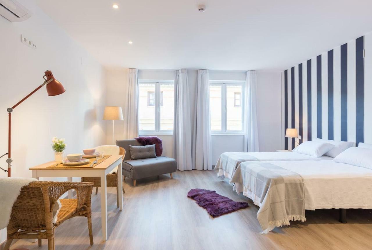 Apartament Sharingco Atarazanas Premium Loft VII Malaga Zewnętrze zdjęcie