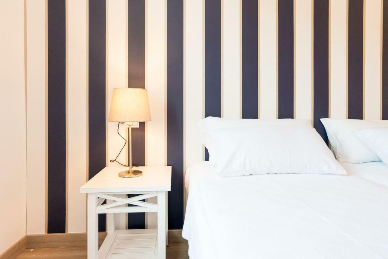 Apartament Sharingco Atarazanas Premium Loft VII Malaga Zewnętrze zdjęcie